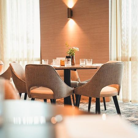Den Hoorn  Van Der Valk Hotel Delft A4 מראה חיצוני תמונה